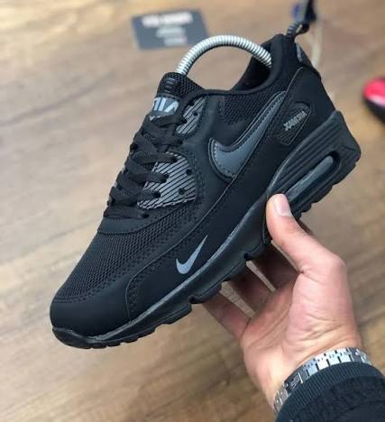 Nike Air Max 270 Running Shoes
